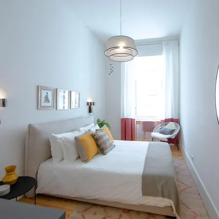 Brand New & Spacious 2bdr By Lovelystay Apartamento Lisboa
