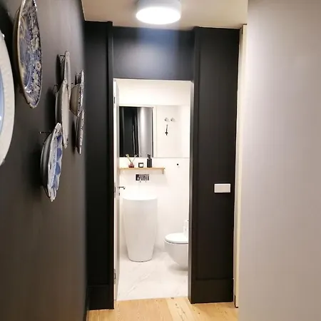 Brand New & Spacious 2bdr By Lovelystay Лиссабон